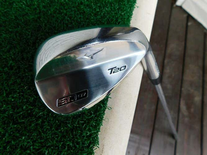 Mizuno T-20 Forged 50* Wedge w/ N.S. PRO TOUR105 Stiff Flex Shaft