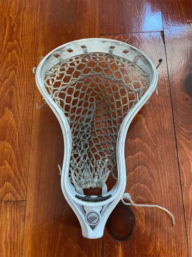 White Used Attack & Midfield Strung Tactik Head