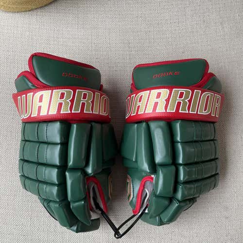 Pro Stock Minnesota Wild Matt Cooke Warrior Franchise Hockey Gloves 14” NHL