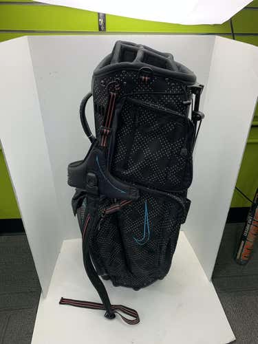 Used Nike Poka Dot Golf Stand Bags