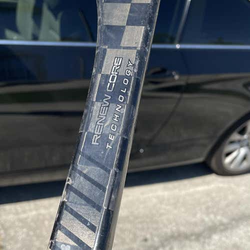 Senior Right Handed 2s pro Toe Pattern  Hockey Stick