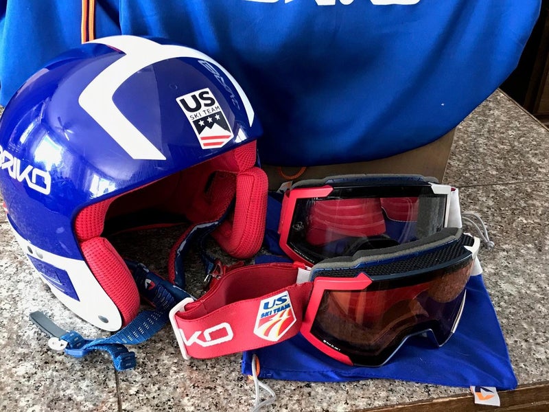 Blue Used Unisex Large Briko Vulcano USA Helmet with 2 Pr Goggles