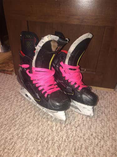 Senior Bauer Vapor 2X Pro Regular Width Pro Stock Size 8 Hockey Skates
