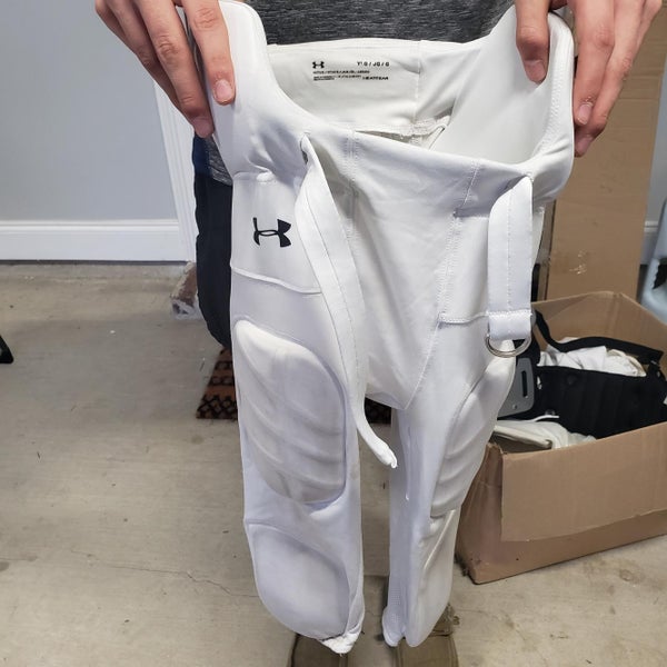 White Men's Used Youth Large Under Armour Heat Gear Pants