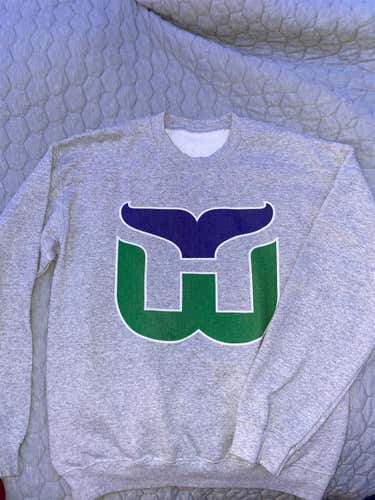 Hartford Whalers Crewneck (Mens M)