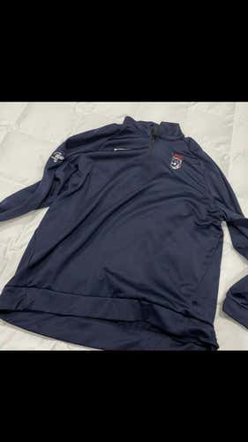 Bundle 3/4/ Sweat/ Sweatshirt