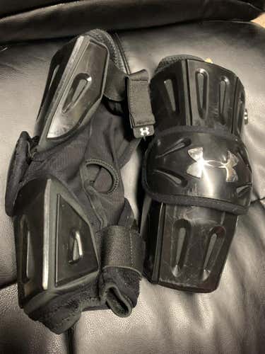 Used Large Under Armour Revenant Arm Pads