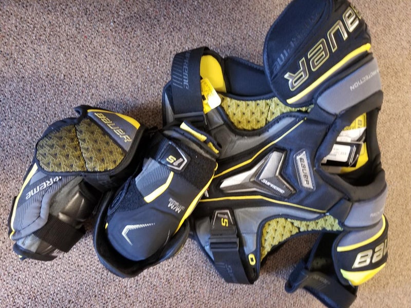 New Senior Large Bauer Supreme 1S Shoulder and Elbow pads