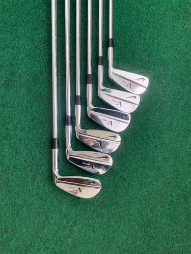 Used Right Handed VR Pro Blade KBS TOUR Steel Shaft Iron Set