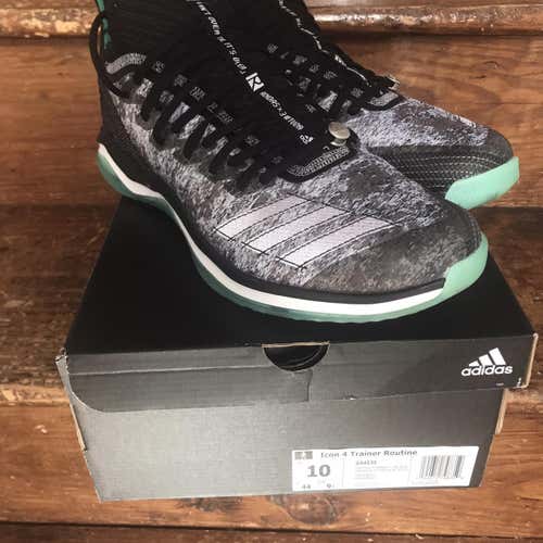 New Size 10  Adidas New Size 10  Adidas