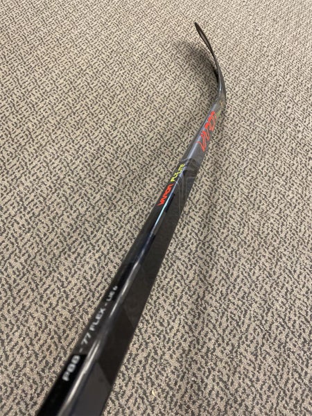 Senior Right Handed Vapor FlyLite P88 77 Flex Pattern  Hockey Stick