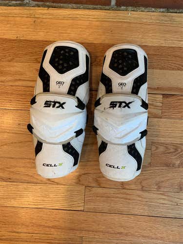 Used Medium STX Cell IV Arm Guards