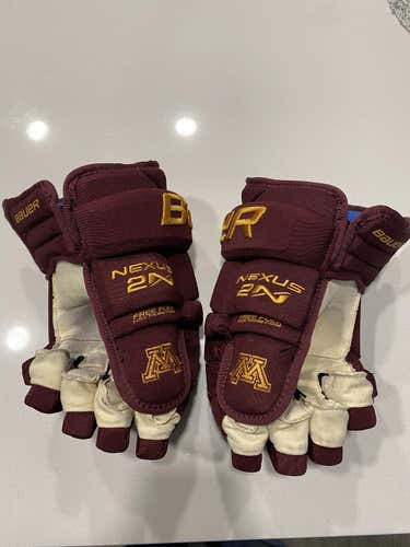 Used Bauer Nexus 2N Gloves 14"