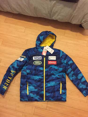 Brand New 2021 Official US Ski Team Spyder Jacket Large