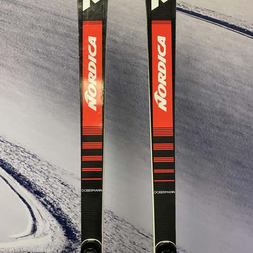 Used  Racing Dobermann GS WC Skis