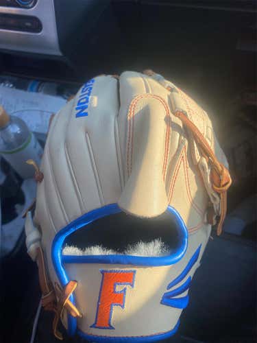 Florida Gators College Issue Easton Pitchers Glove