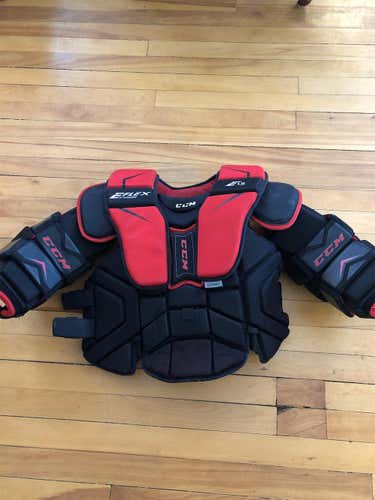 Junior Large CCM Extreme Flex E1.5 Goalie Chest Protector