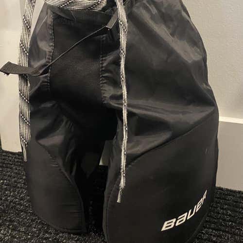 Black Youth Large Bauer Nexus 400  Hockey Pants