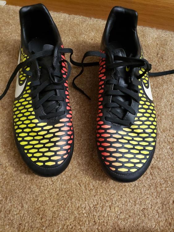 Nike Magista Obra II ACC Elite US 9.5 | UK 8.5 | EU - Depop