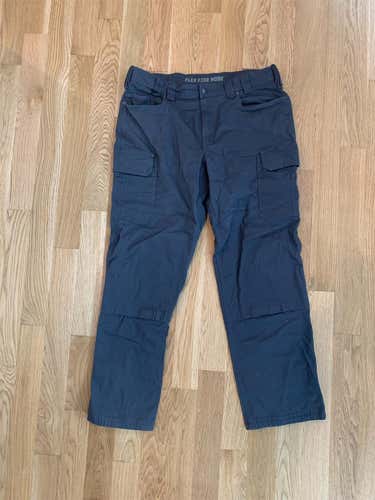 Gray Adult Size 40 Other Pants