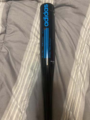 2016 Alloy TBVQSH2K13 16 oz 26" Bat