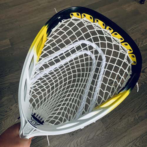 BRAND NEW Brine Eraser 2 w/ Grizzly 1x - Custom Dyed Goalie Head StringKing