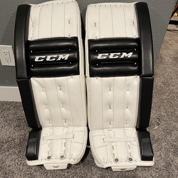 White Intermediate 30" CCM Retro Flex Goalie Leg Pads