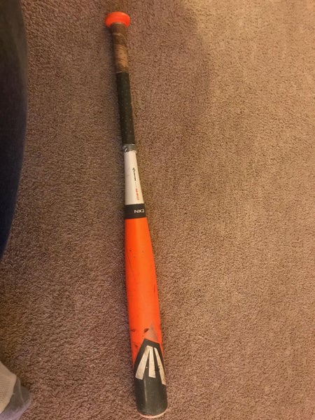 Used Kid Pitch (YB14MK) USSSA Certified 2014 Easton Composite 2014 Mako Bat (-11) 28"