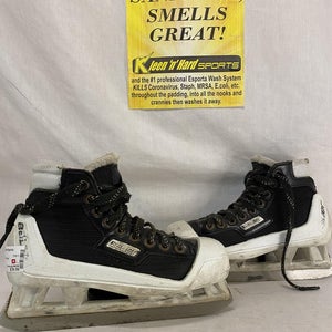 Used Bauer WHT BLK Size 4.5 D Ice Hockey Goalie Skates