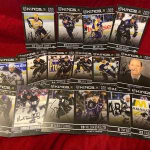 Los Angeles Kings Signed / Autographed Team Issued 5x7 NHL Hockey Comp Card