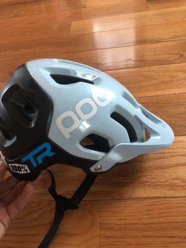 Men's Medium POC trabec  Bike Helmet