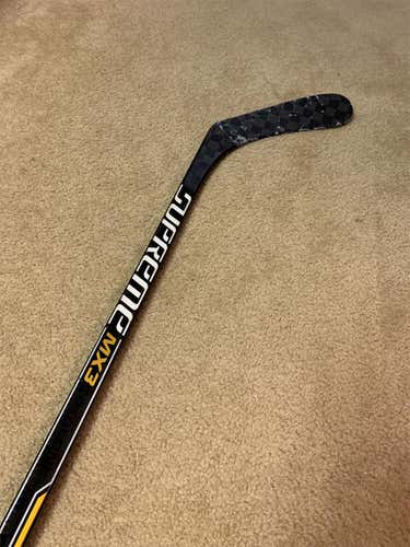 Senior Right Handed Supreme MX3  Hockey Stick