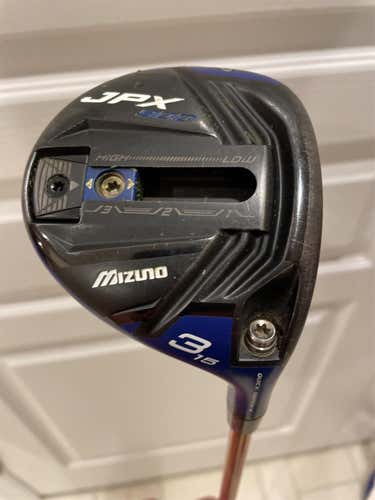 Men's Right Handed JPX 900 Regular Flex 15 Loft Fairway Wood