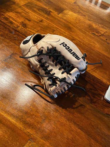 Brown Used Infield Founders Series 11.5" Baseball Glove