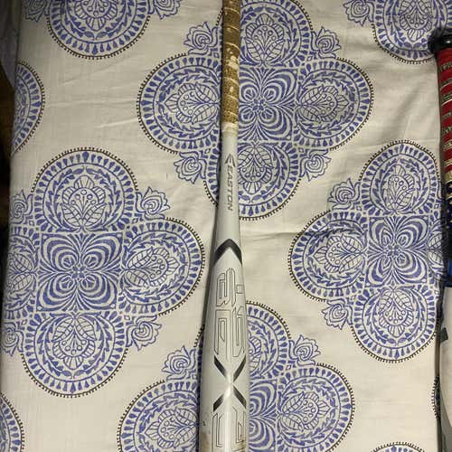 Kid Pitch (9YO-13YO) 2018 Alloy Beast X (-10) 20 oz 30" Bat