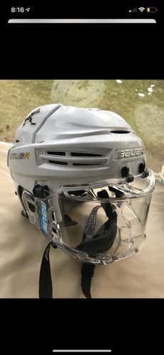 Hockey Medium Bauer Helmet