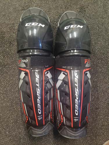 New Senior CCM JetSpeed FT390 Shin Pads