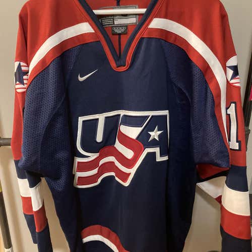 Nike USA Hockey 2002 Olympics Jersey