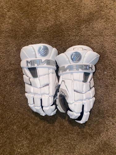 Brand New Never Used Maverik M4 Medium