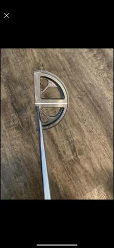 Used Right Handed Doc 15 Putter