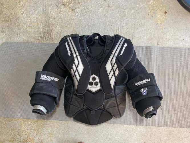 Used Senior Large Vaughn Velocity VE8 Pro Carbon Goalie Chest Protector