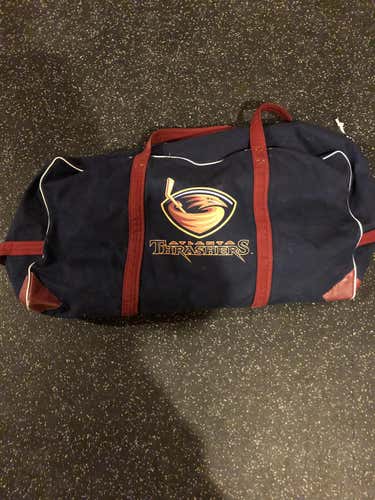 Used Atlanta Thrashers Cosby player bag
