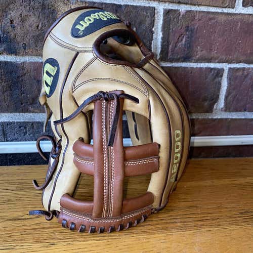 Wilson A2000 12 Inch