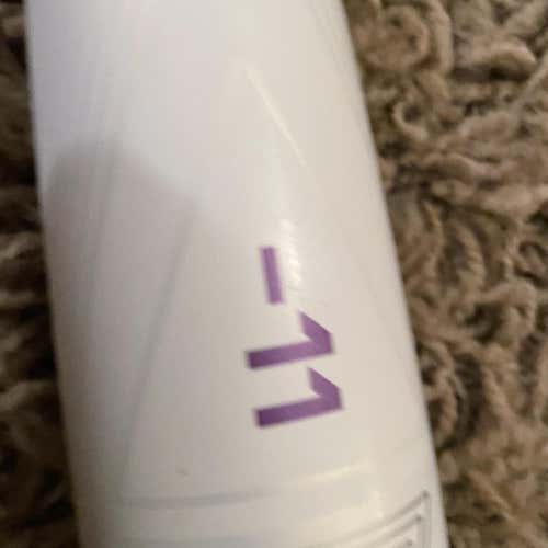 White Kid Pitch (9YO-13YO) 2018 Alloy amethyst (-11) 21 oz 32" Bat