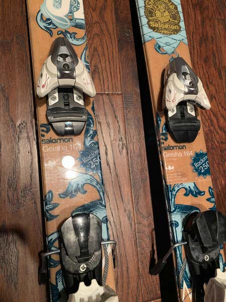 salomon bamboo womens skis with z 10 ti w bindings S/Lab Shift MN Alpine Touring Ski 2027 THE SKI MONSTER mountain ski from Salomon.The Stance range of versatile skis is made up of dynamic and powerful skis that allow you to go fast and enjoy carved turns on the piste as well as big powder turns Salomon Origins Intense Black Skis