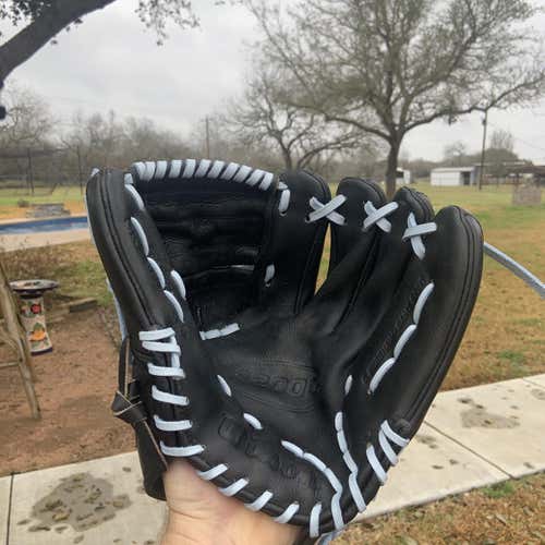 Black High School/College Pitcher's A2000 11.75" Baseball Glove