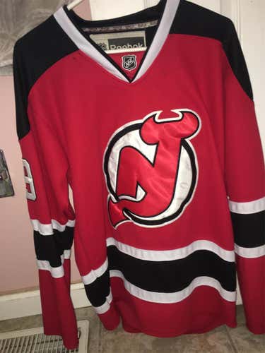 New Jersey Devils Taylor Hall Jersey medium