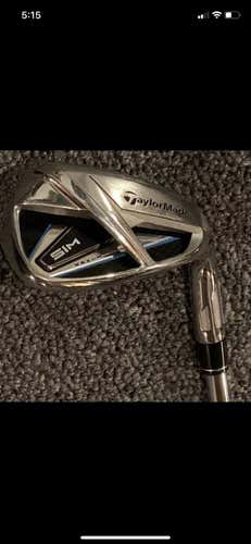 Used Right Handed SIM Max Regular Flex Steel Shaft Iron Set