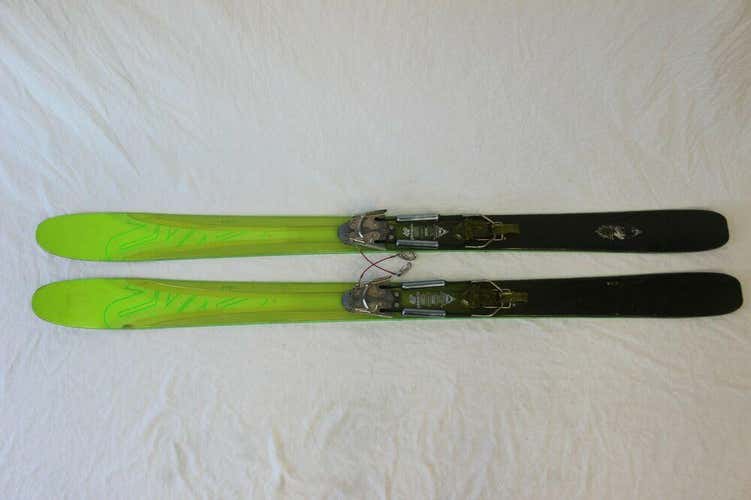 K2 Pinnacle Skis 177CM With Bindings