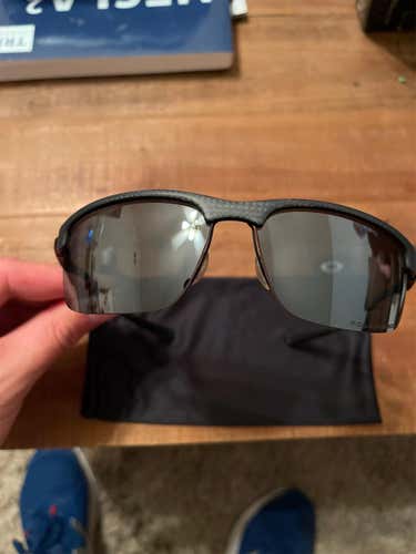 Oakley Carbon Blade Polarized Sunglasses Brand New!!